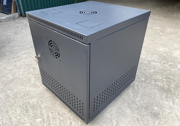 Tủ rack 12U D600 UNIRACK
